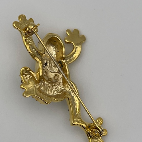 Vintage KC Brooch Gold Tone Frog Green Faux Cat Eye Jelly Belly Green Rhinestone - Picture 7 of 8